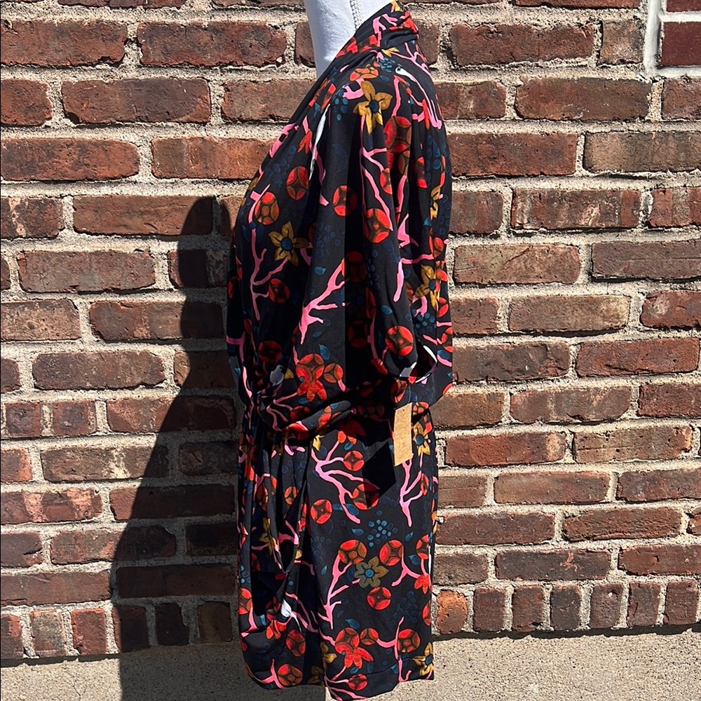 Colorful Patterned Cross Front Dress - Picture 2 of 6